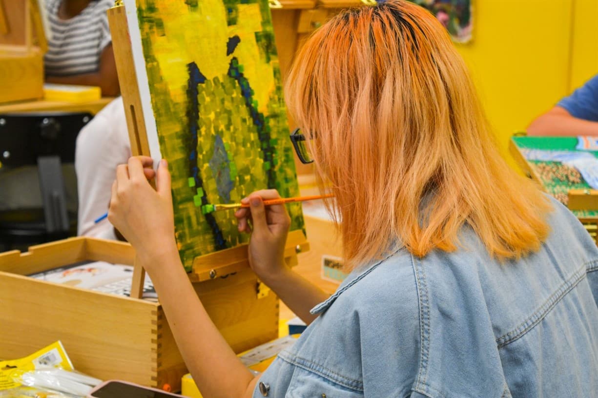 Teen Studio: Are You Surreal?