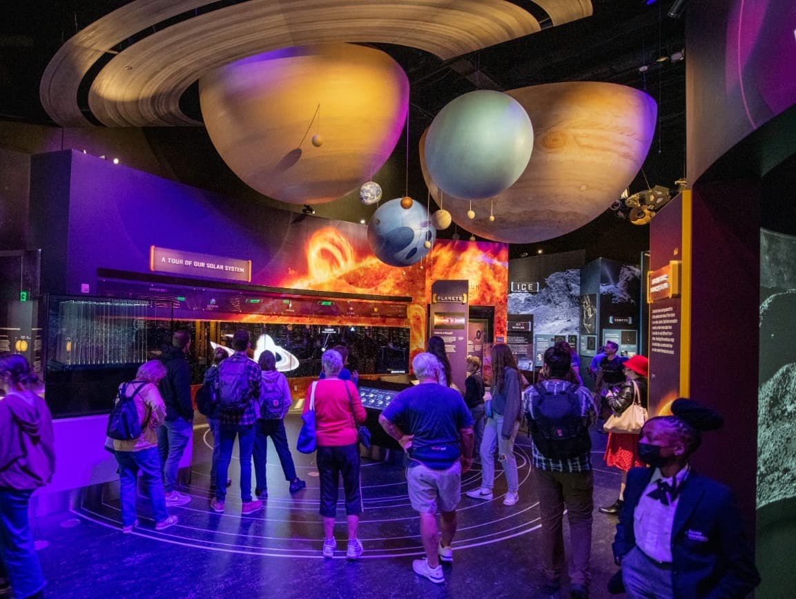 Air and Space After Hours: Innovating Galleries
